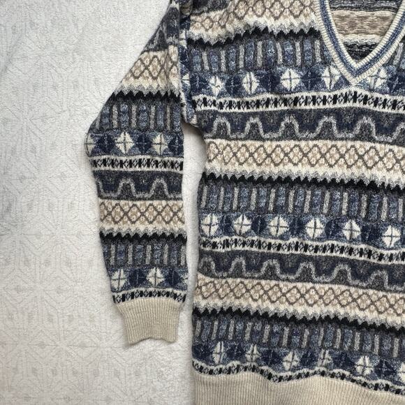 VTG Kay & Kay Prep Shaggy Mohair Alpaca Fair Isle V Neck Sweater Navy Size 42 - Picture 5 of 11